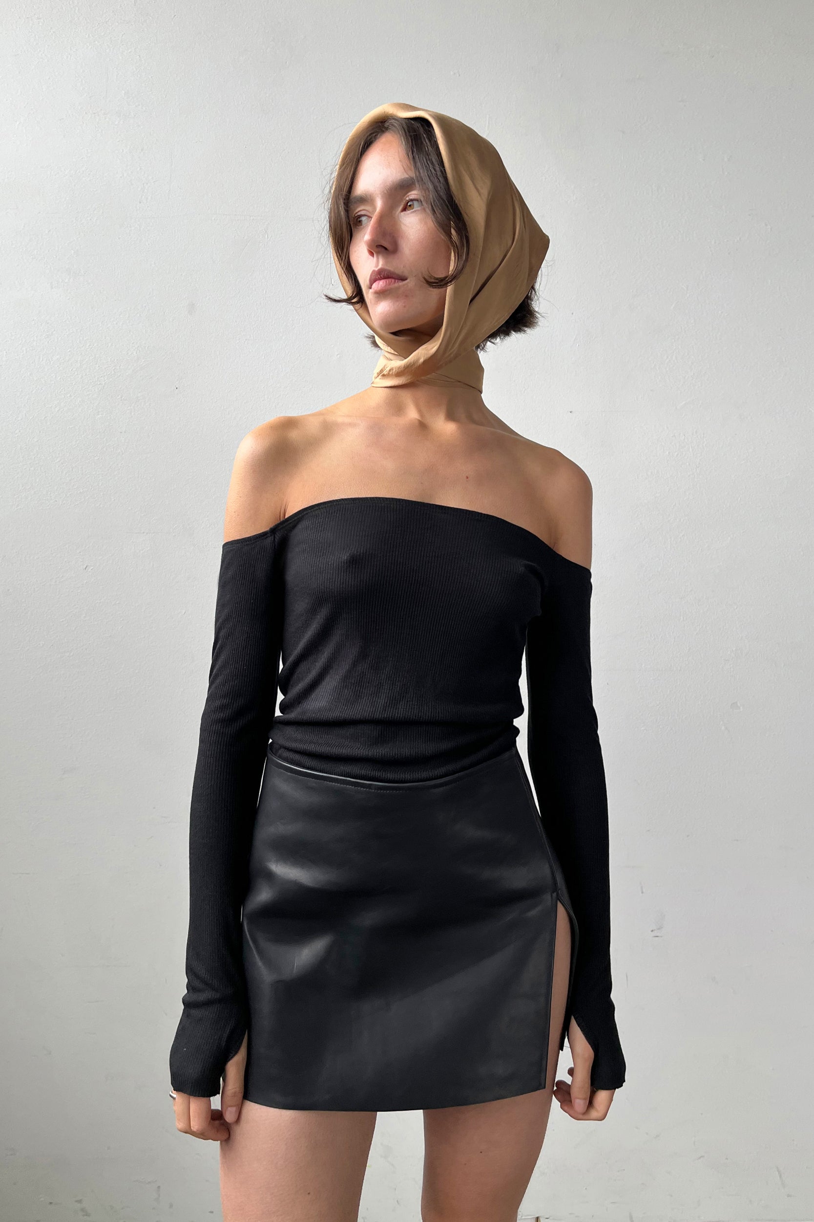 Off-Shoulder Long Sleeve Top - Black