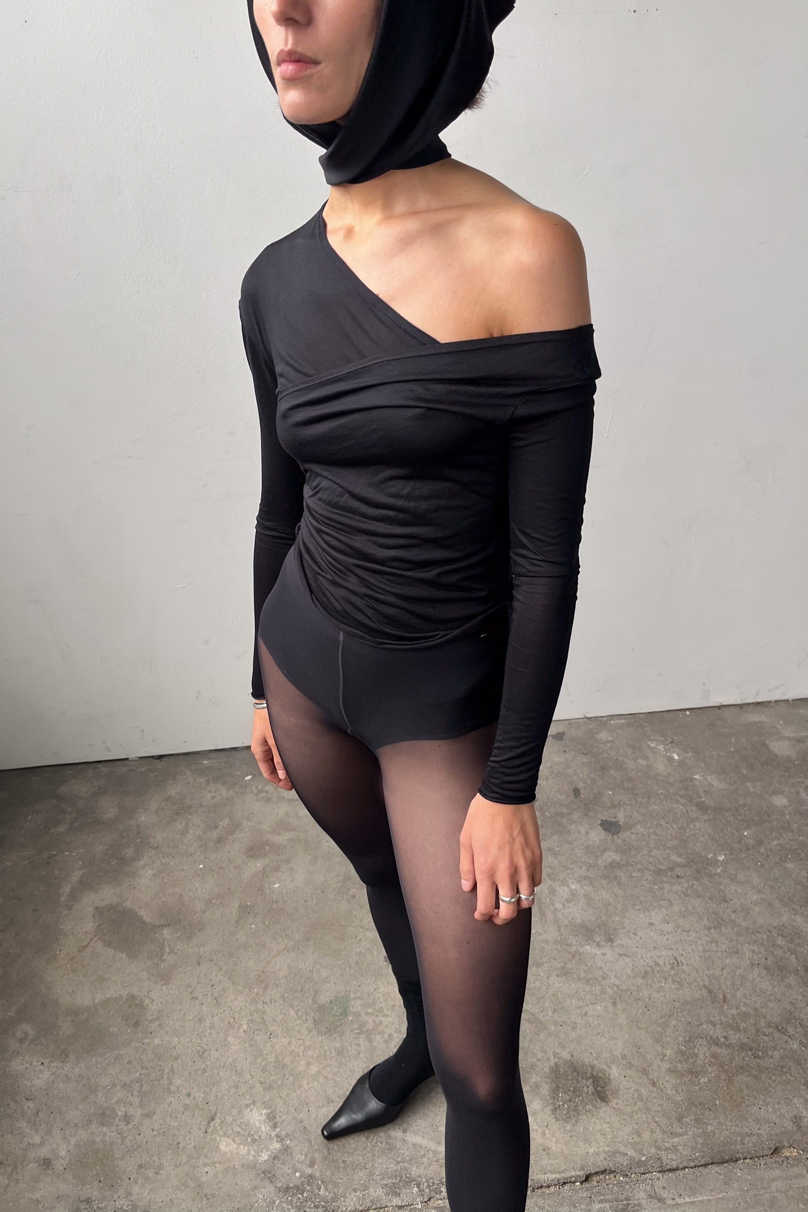 Asymmetric V-Neck Longsleeve